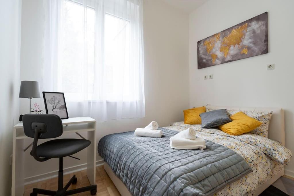 Train 23 Apartment Beograd Bagian luar foto